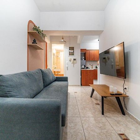 Per56 By Smart Cozy Suites - Right Next To The Metro - Parking - Available 24Hr Athens Luaran gambar