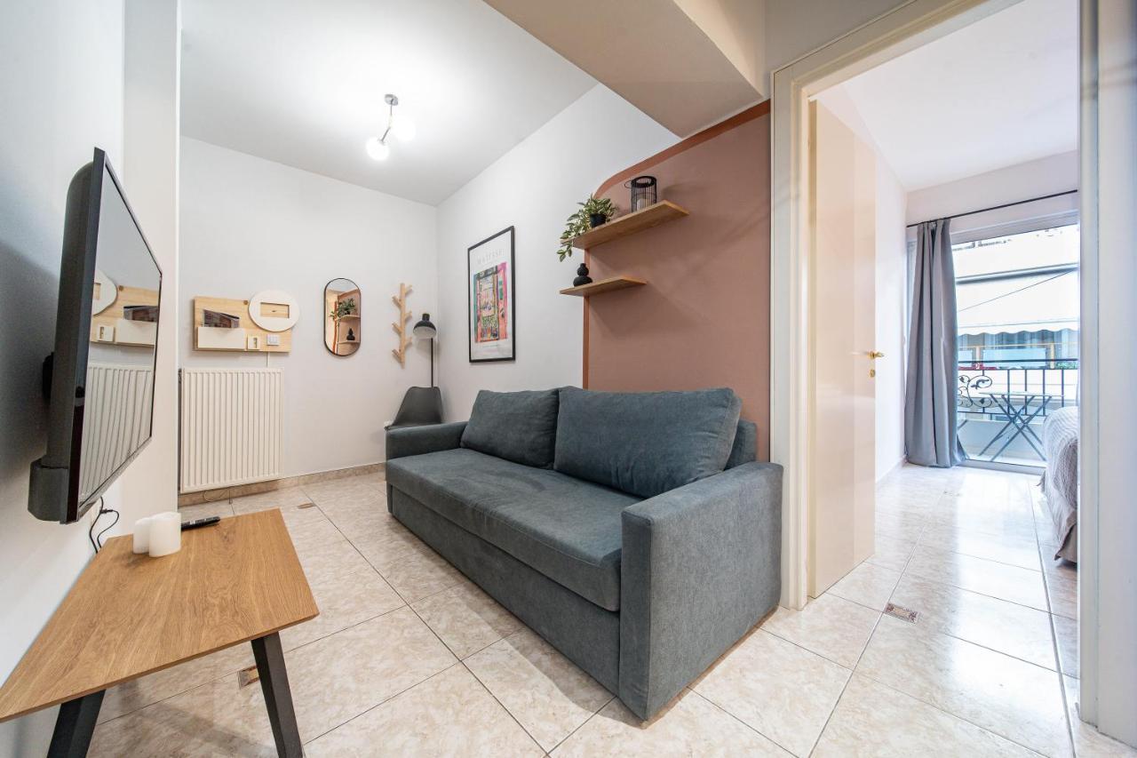 Per56 By Smart Cozy Suites - Right Next To The Metro - Parking - Available 24Hr Athens Luaran gambar