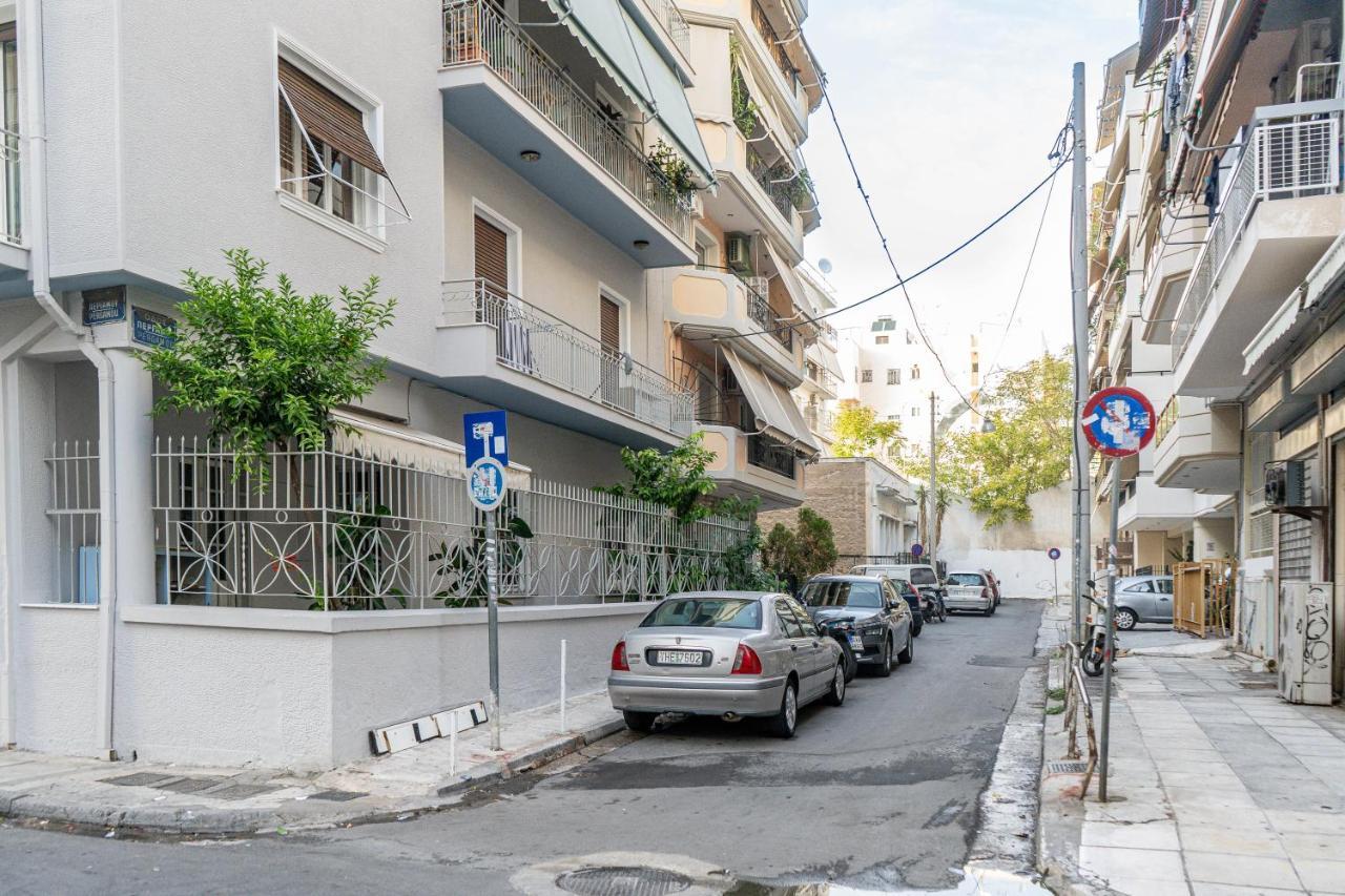 Per56 By Smart Cozy Suites - Right Next To The Metro - Parking - Available 24Hr Athens Luaran gambar